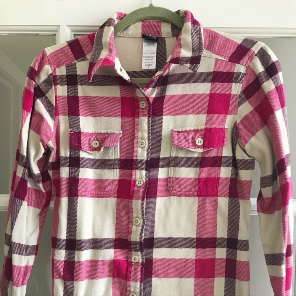 Patagonia Women’s Long-Sleeved Fjord Flannel Shirt